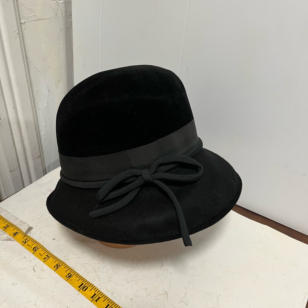 SHARON’S ORIGINALS vintage black outlanders